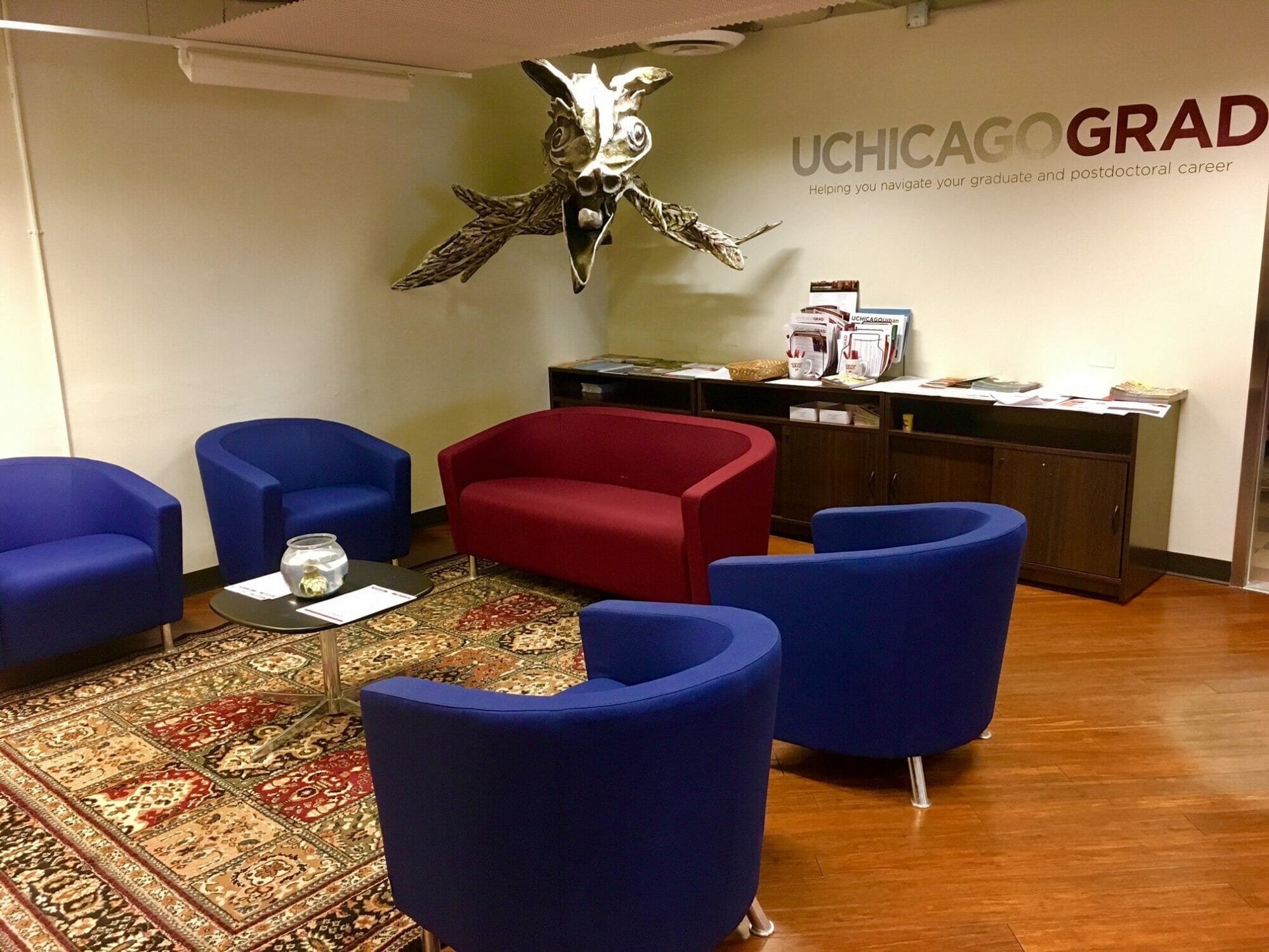 UChicago GRAD HQ space.